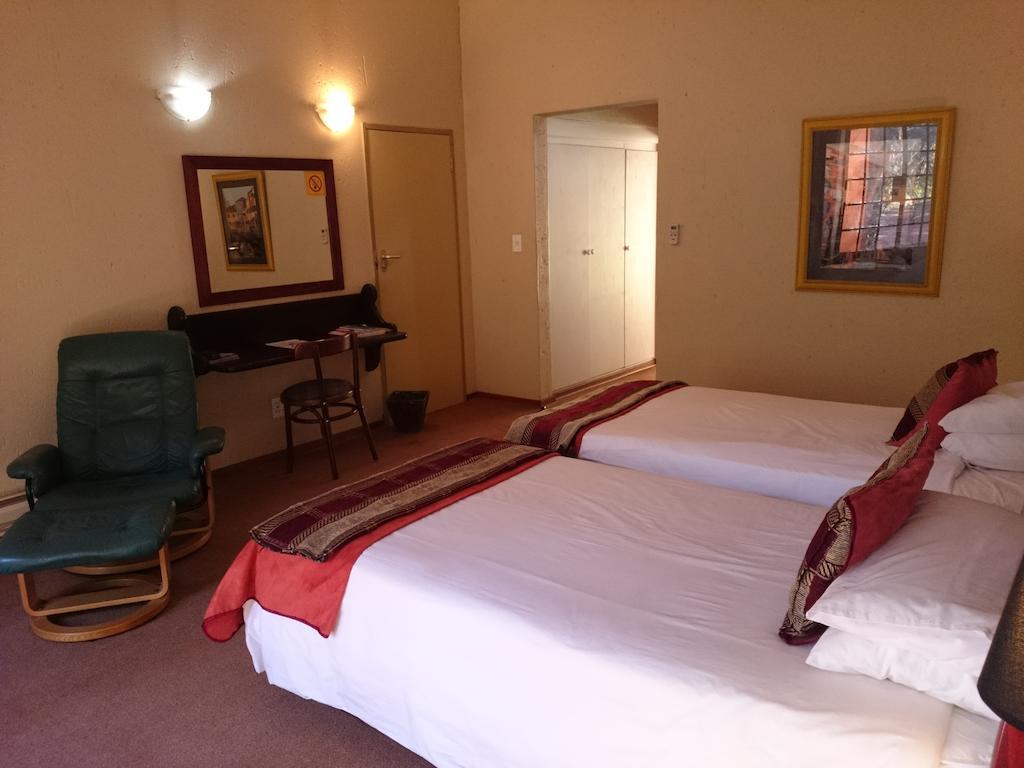 Hornbill Lodge Magaliesburgo Quarto foto